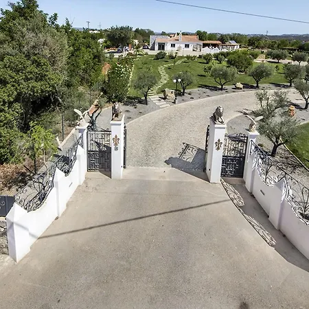 Villa Flor De Lis - Vip Properties By Interhome Villa