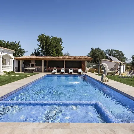 Flor De Lis By Interhome *