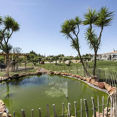 Villa Flor De Lis By Interhome