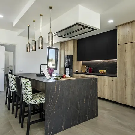 Villa Flor De Lis - Vip Properties By Interhome