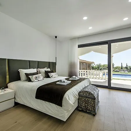 Flor De Lis By Interhome *