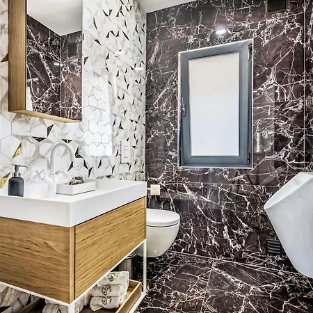 Villa Flor De Lis - Vip Properties By Interhome *