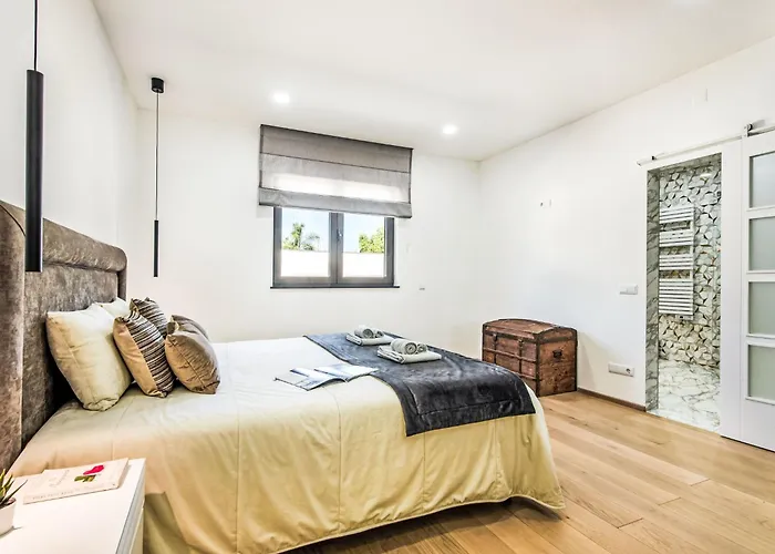 Flor De Lis - Vip By Interhome 빌라 파데르네